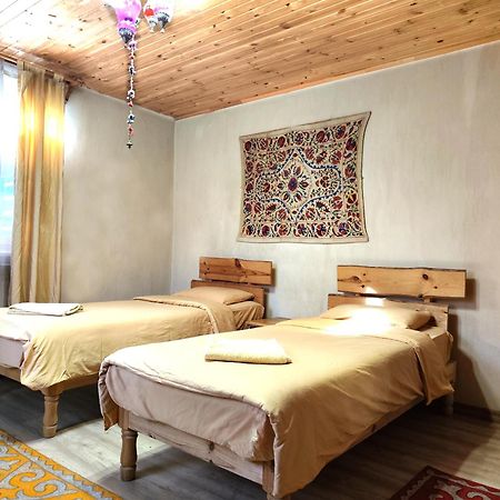 Evergreen Guesthouse كاراكول المظهر الخارجي الصورة