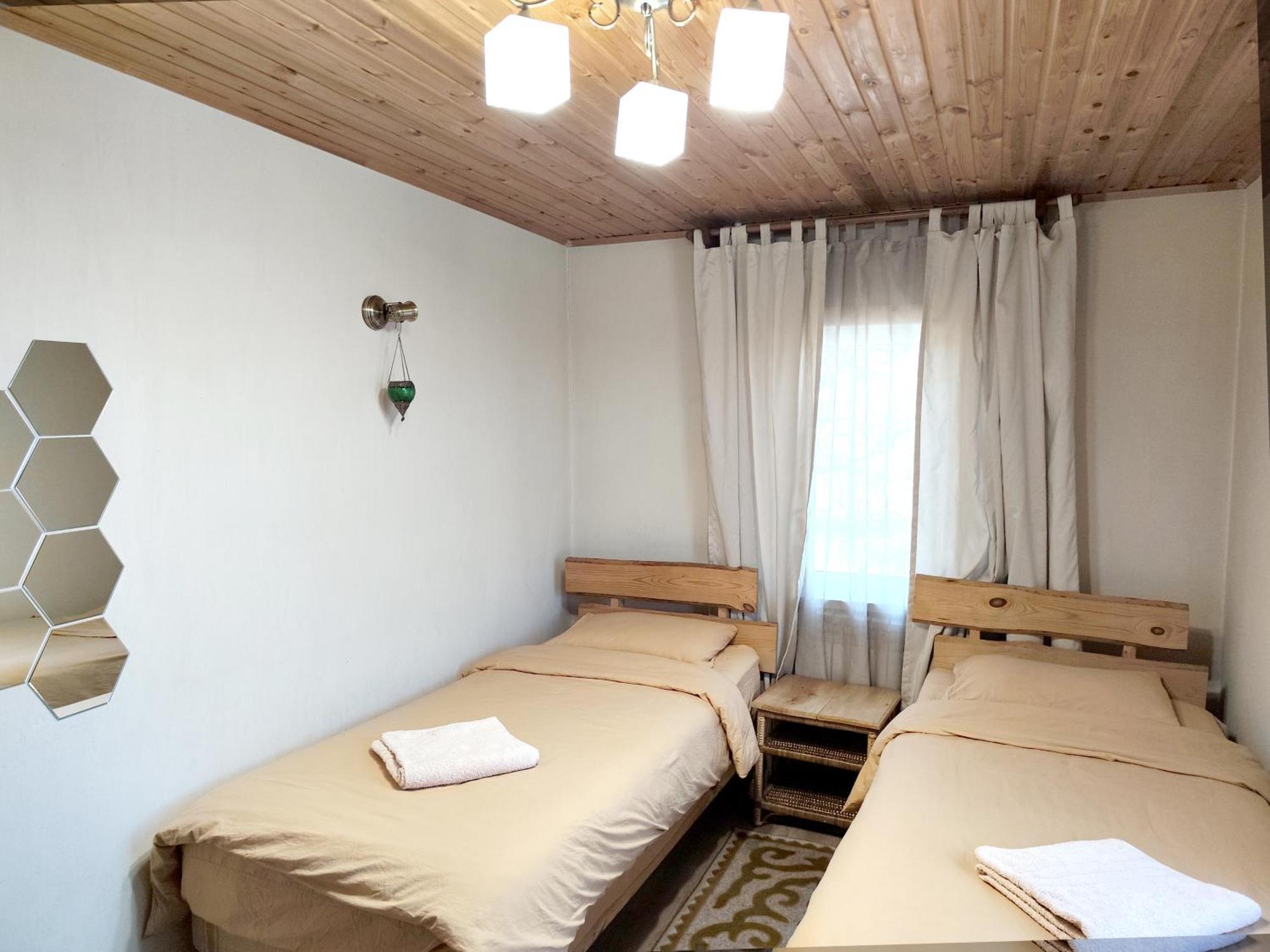 Evergreen Guesthouse كاراكول المظهر الخارجي الصورة